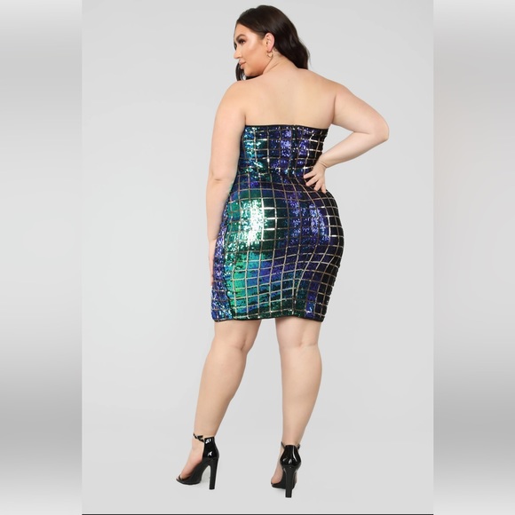 NWT On My Block Sequin Strapless Dress - Picture 5 of 12